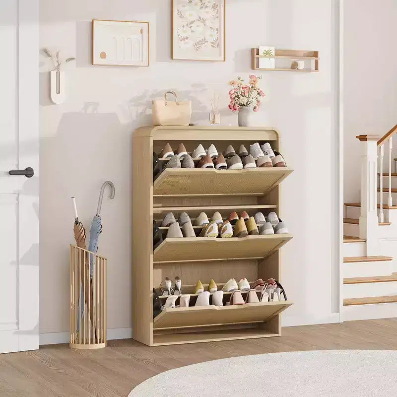 Scarpiera con anta a ribalta in rovere naturale/bianco con ripiano regolabile, capacità 20 paia